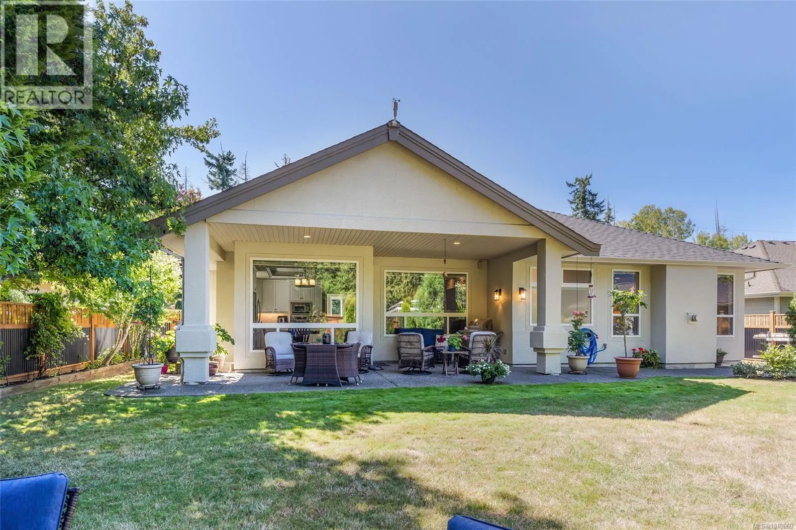 1195 Roberton Blvd