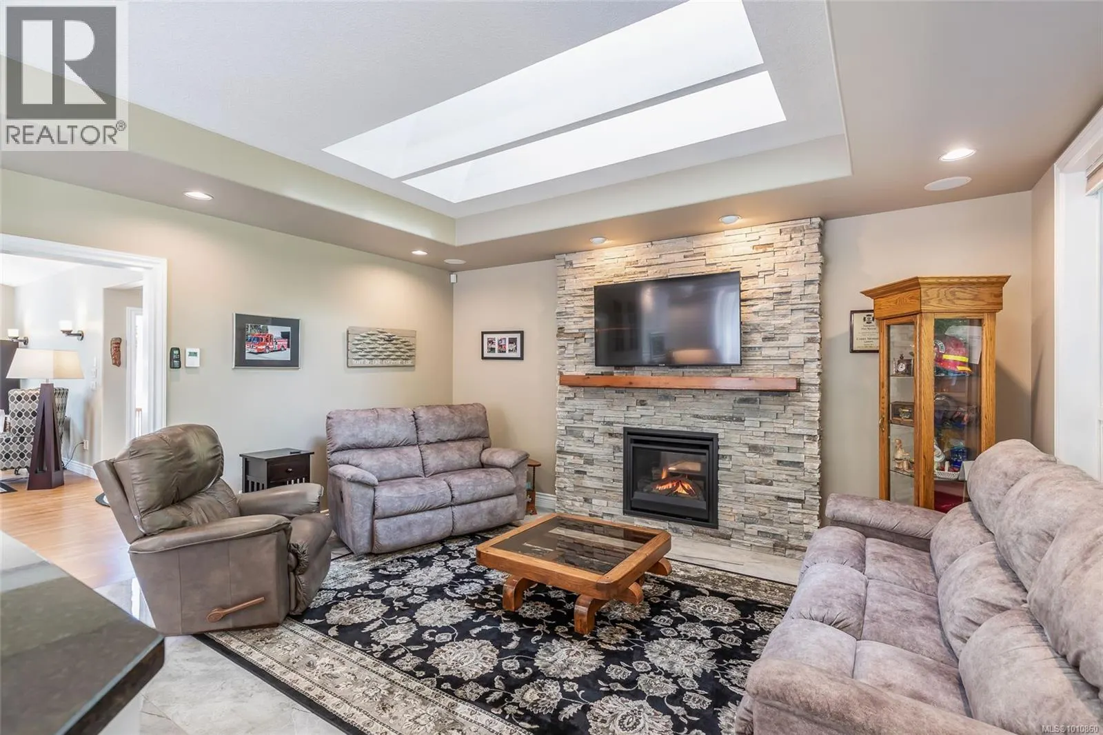 1195 Roberton Blvd