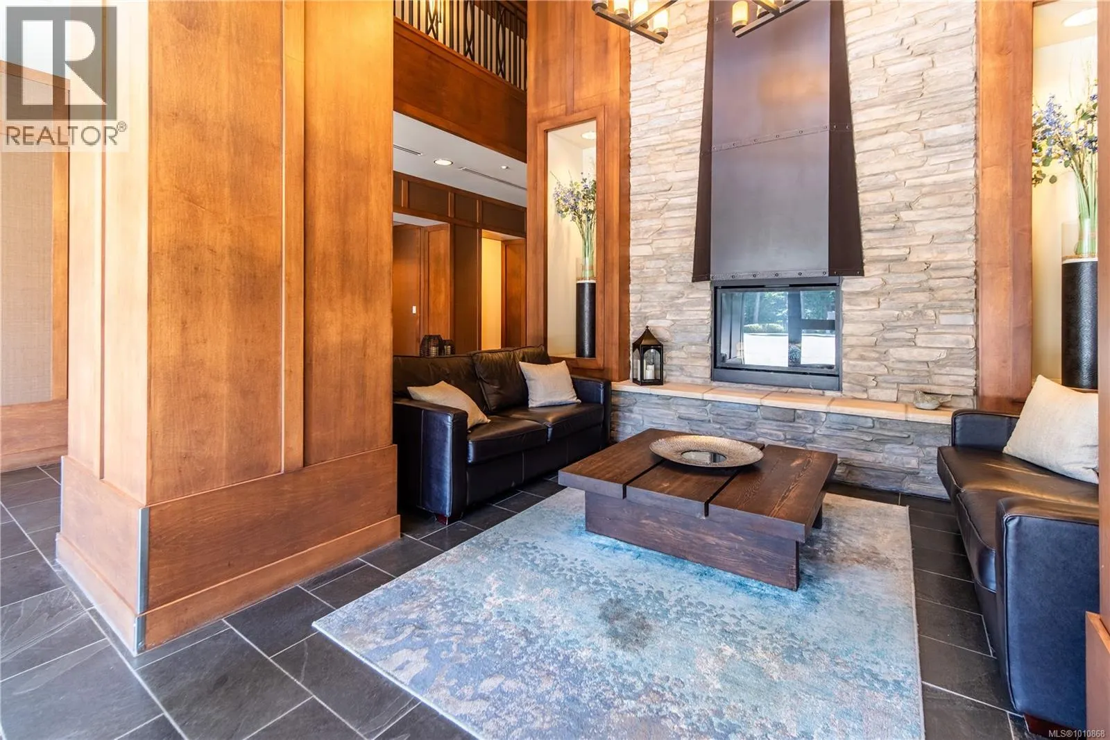 210 1400 Lynburne Pl