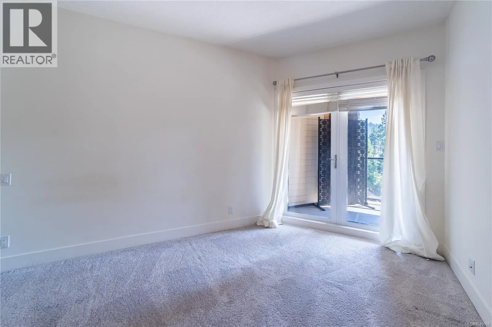 210 1400 Lynburne Pl