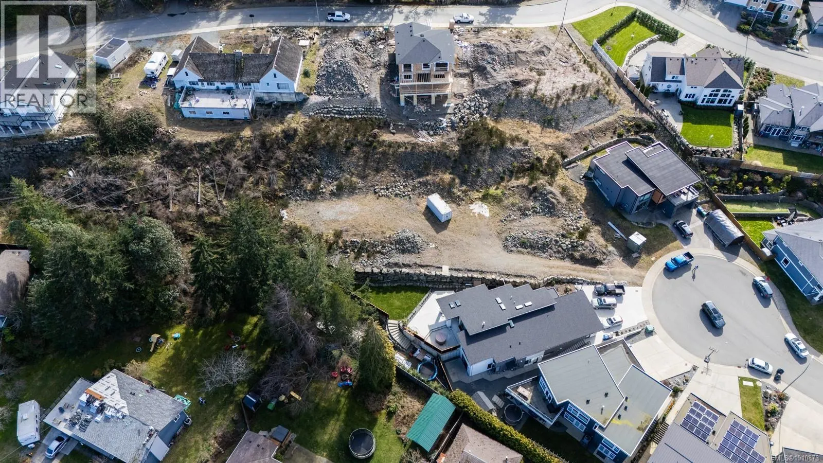 5605 Cougar Ridge Pl