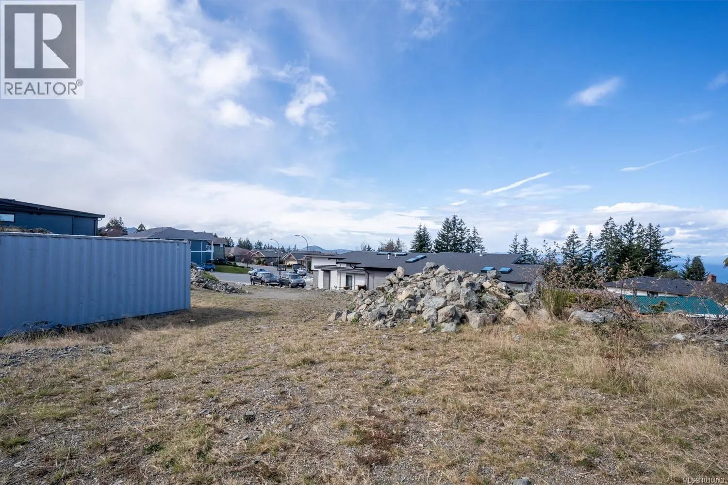 5605 Cougar Ridge Pl