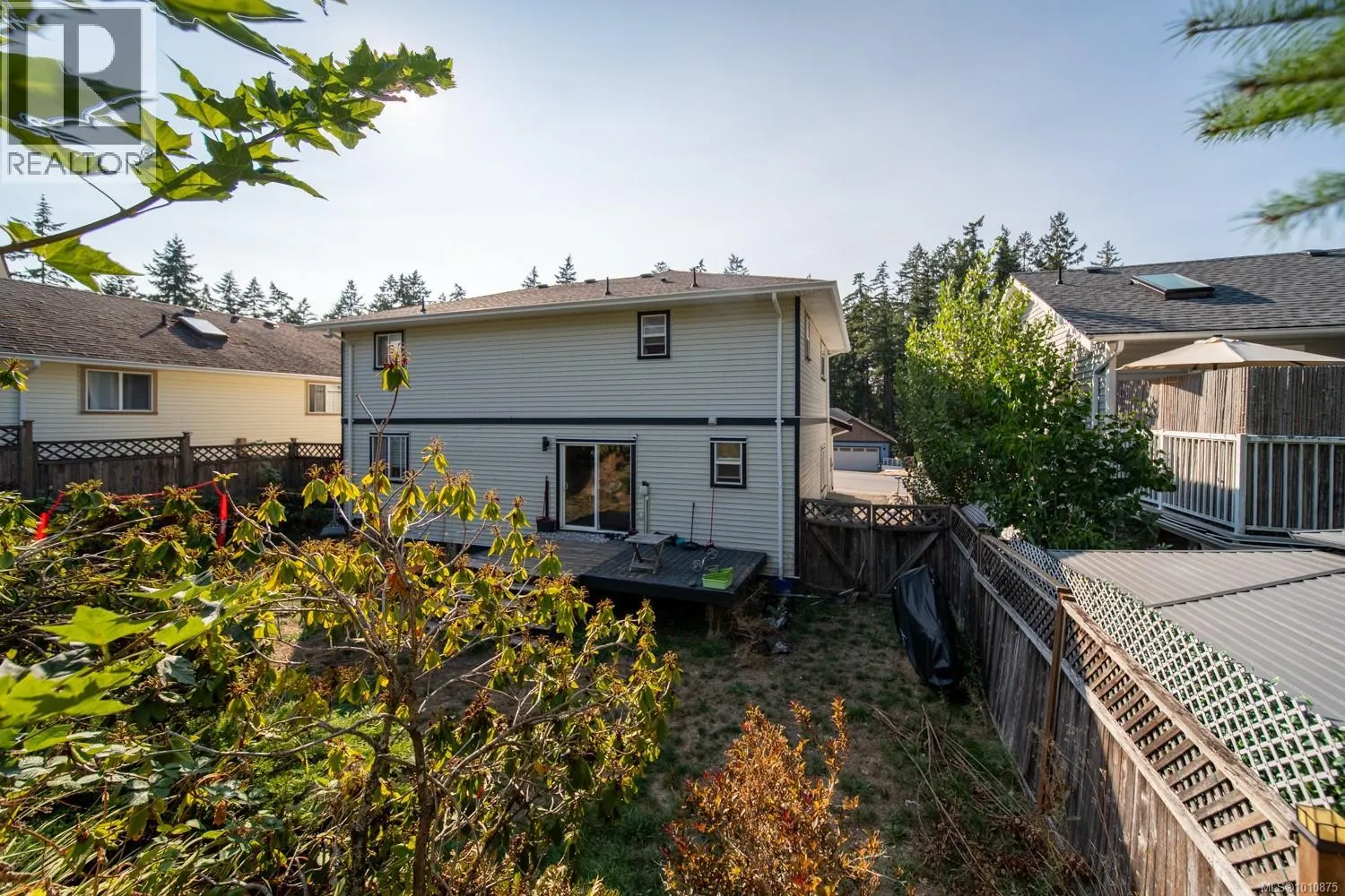 1565 Nimpkish Pl