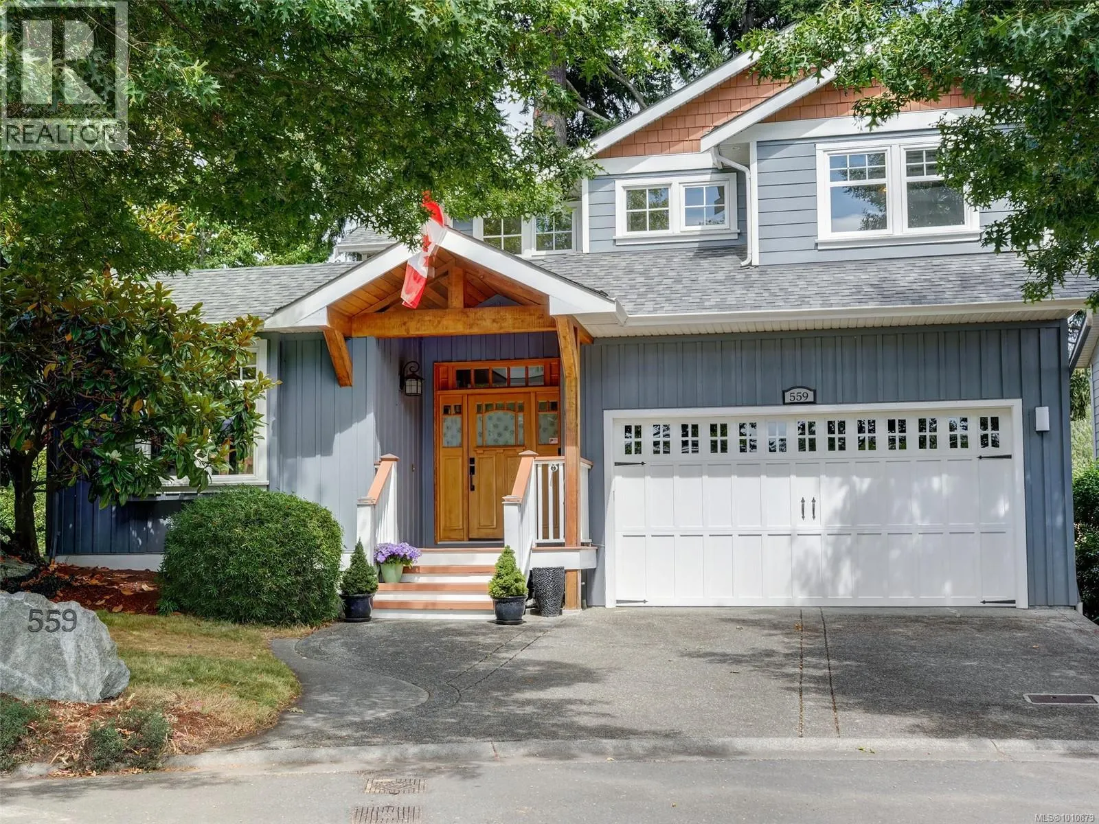 559 Caselton Pl