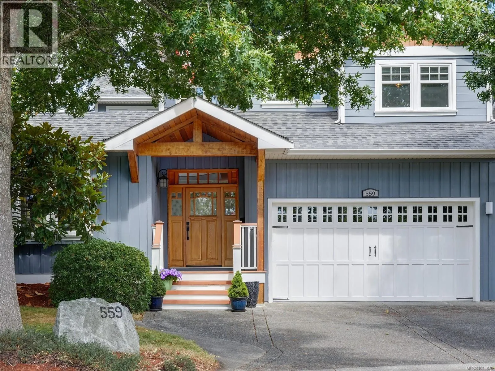 559 Caselton Pl