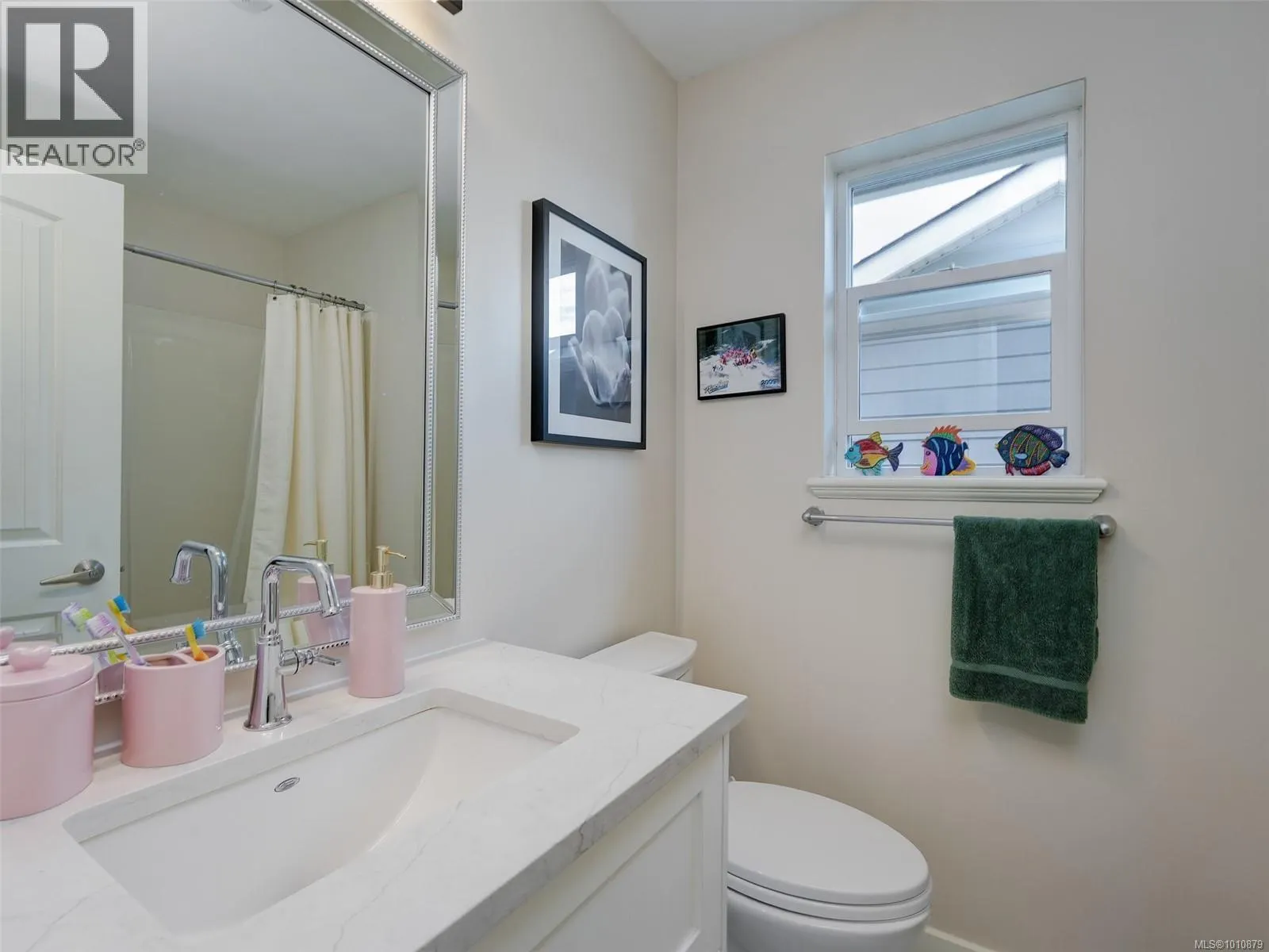 559 Caselton Pl