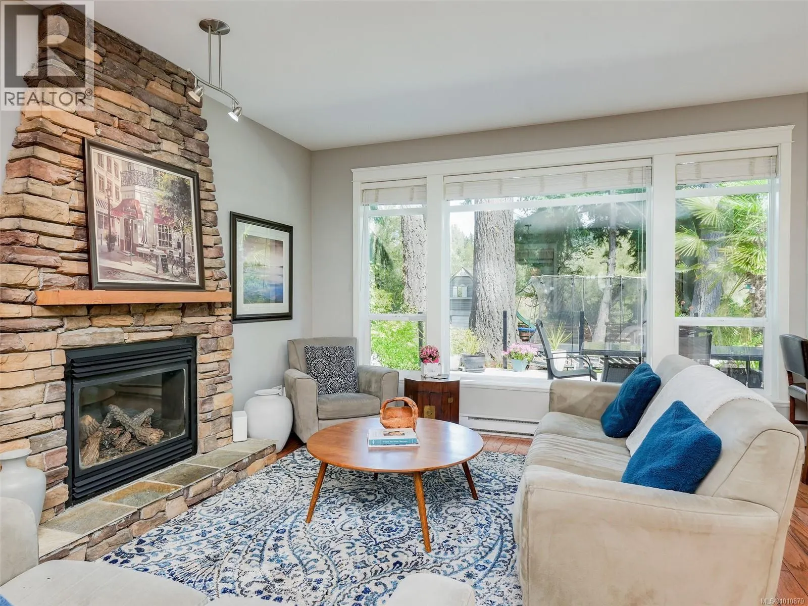 559 Caselton Pl