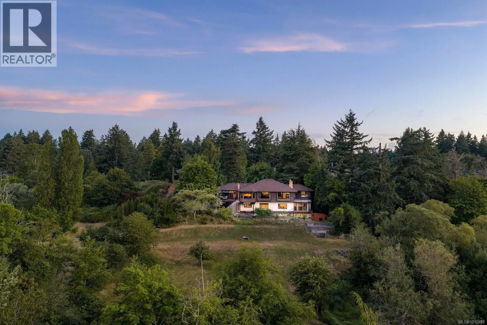 1070 Donwood Dr