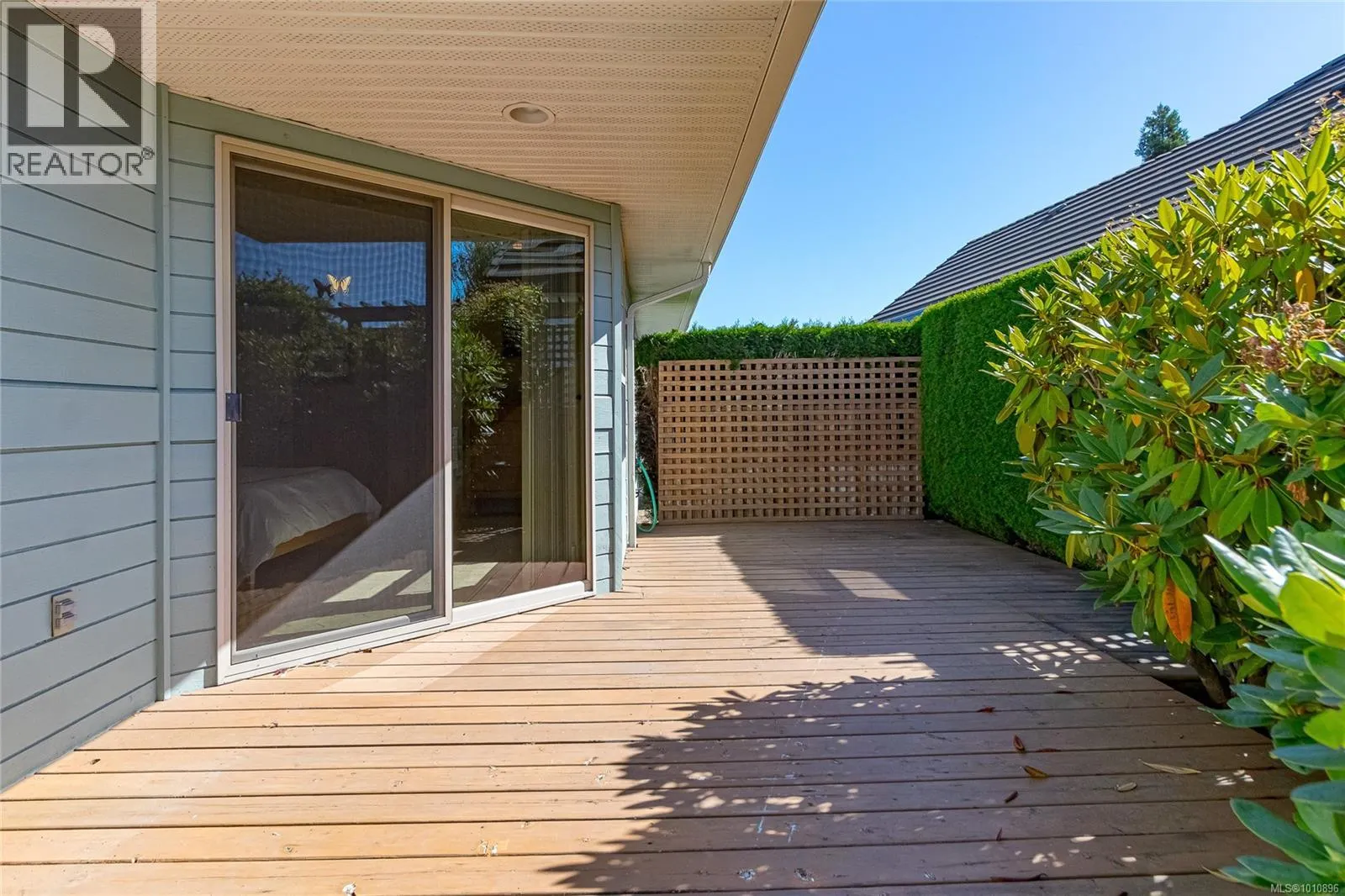 1118 Roberton Blvd