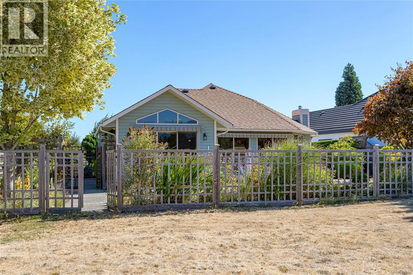 1118 Roberton Blvd