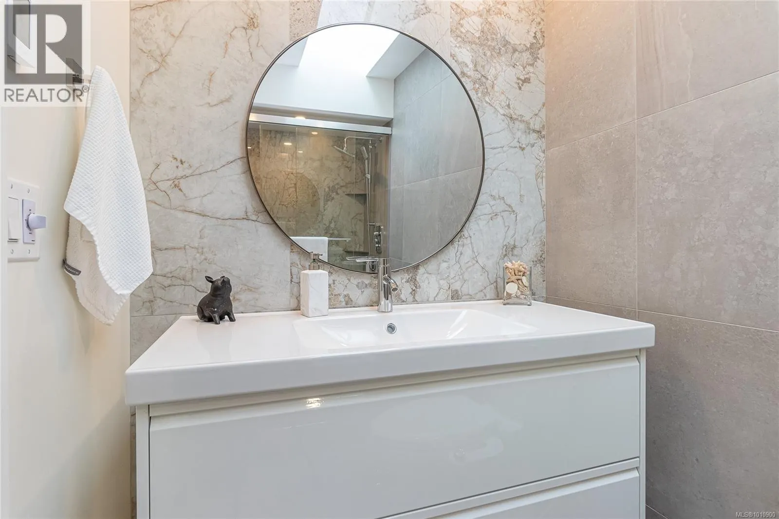 143 Denman Dr