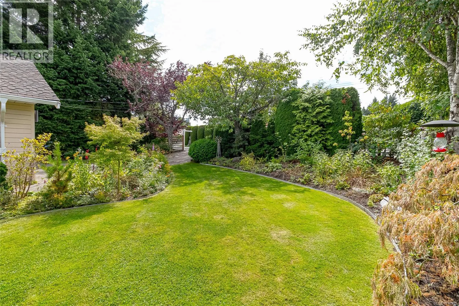 143 Denman Dr