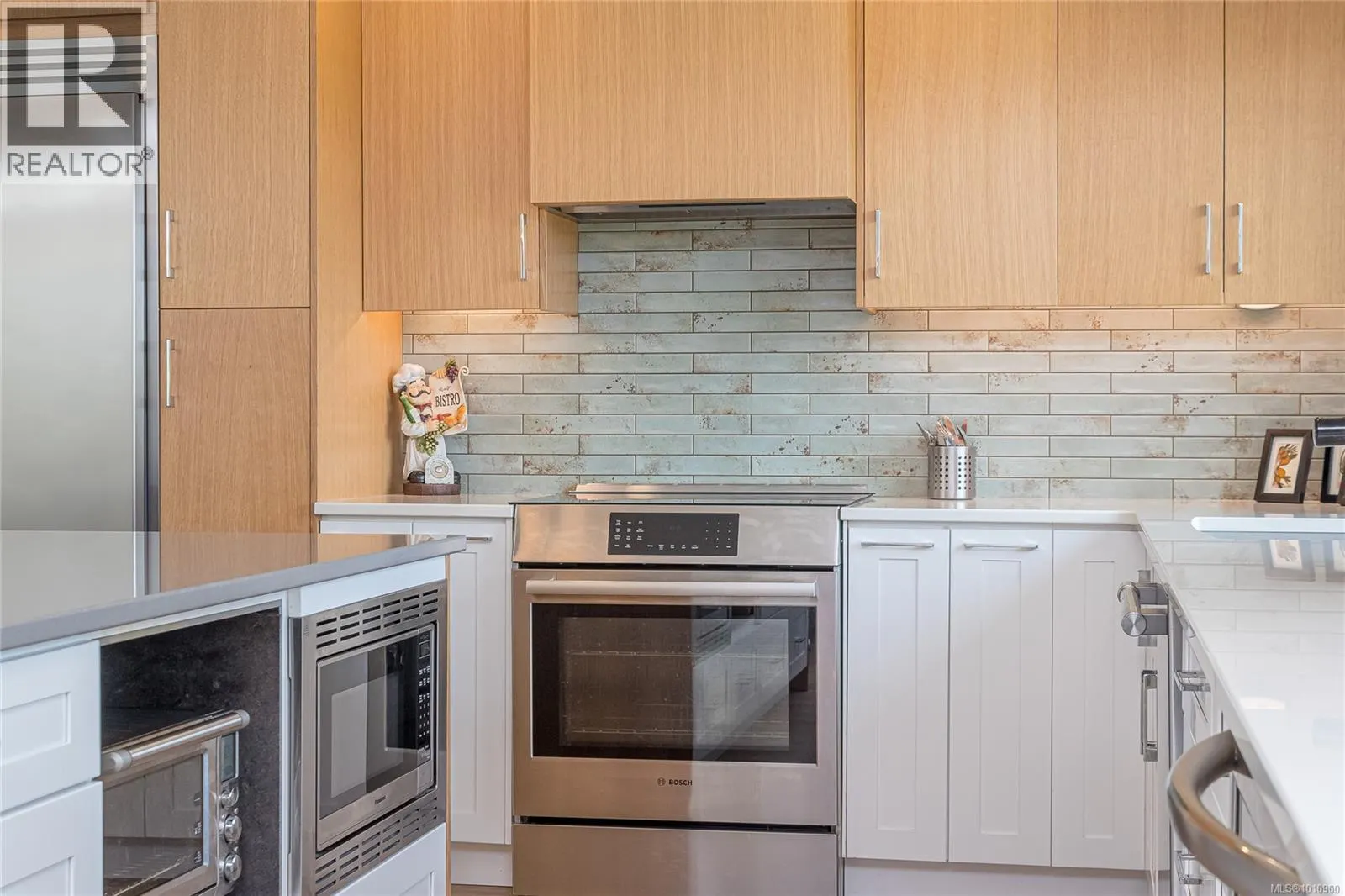 143 Denman Dr