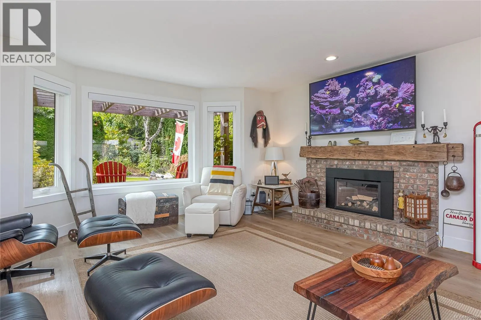143 Denman Dr