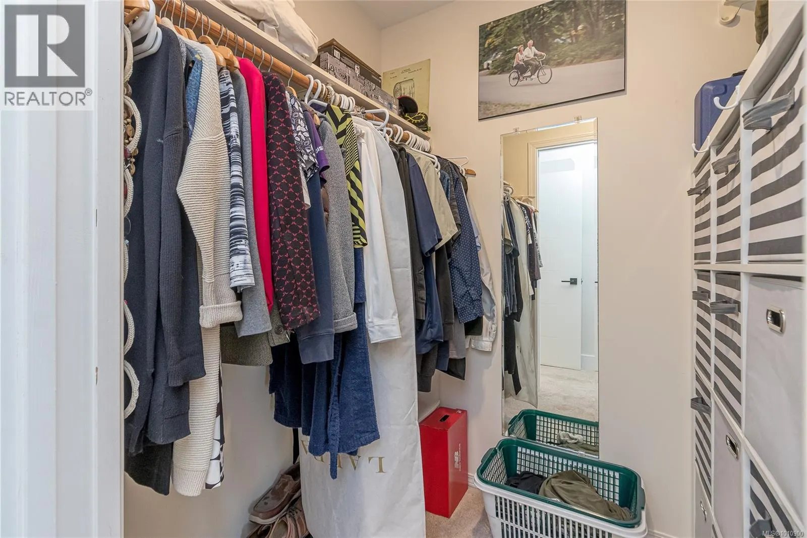 143 Denman Dr