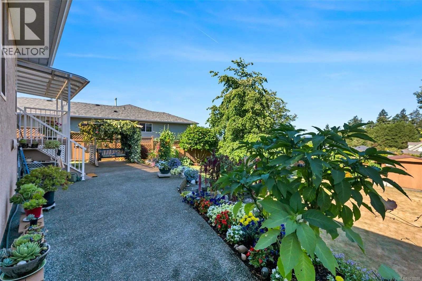 6100 Denali Dr