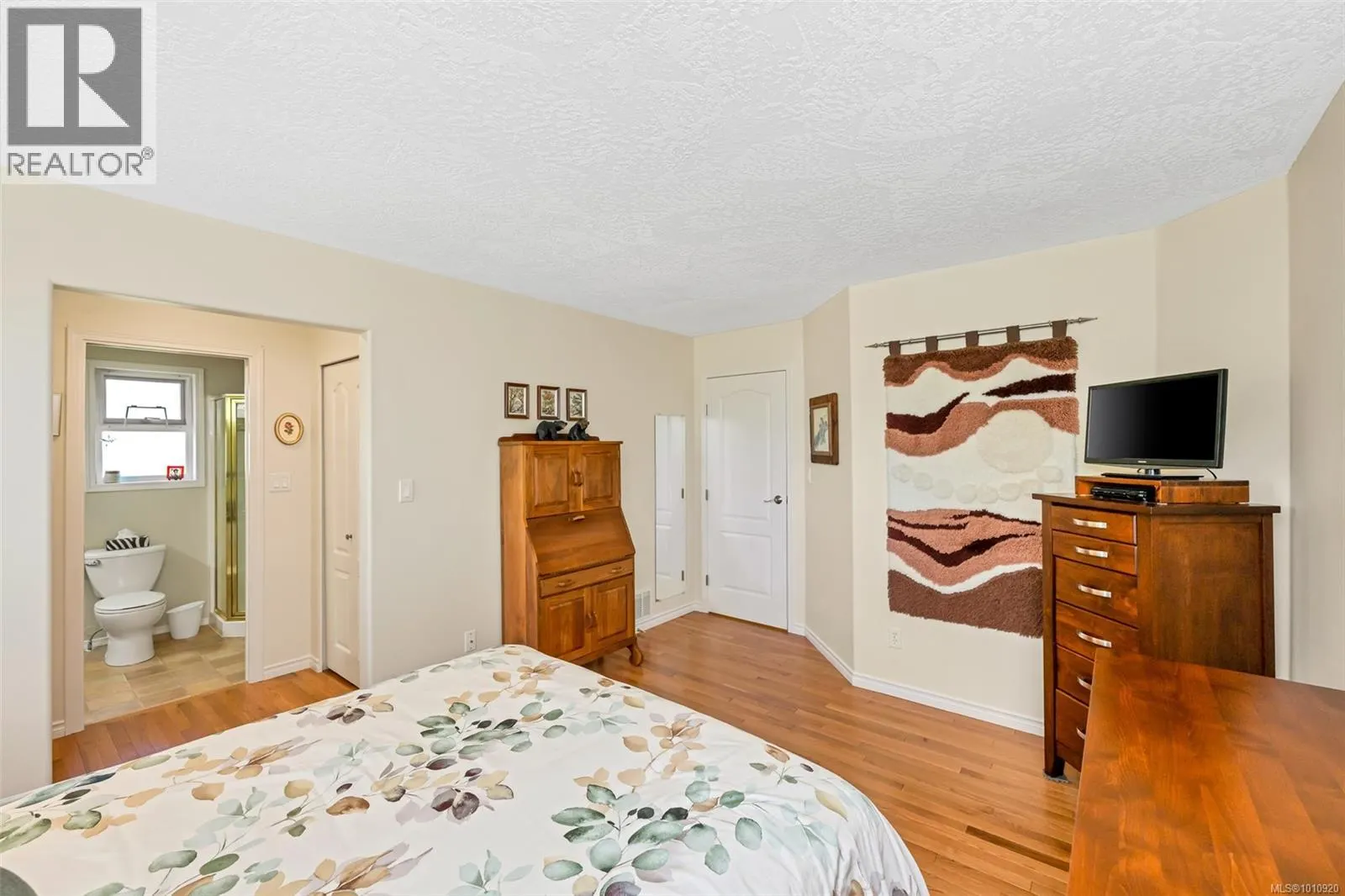 6100 Denali Dr