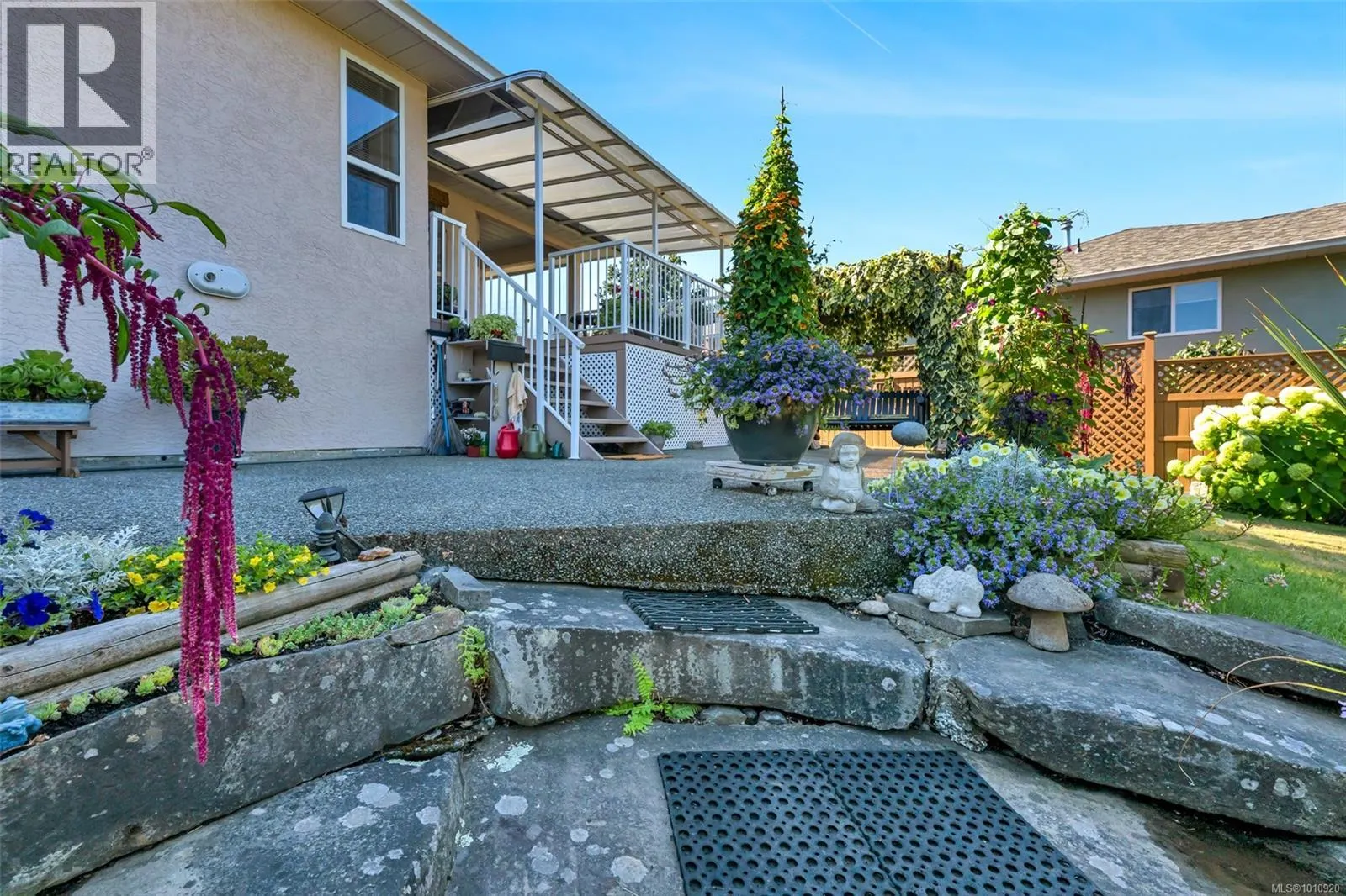 6100 Denali Dr
