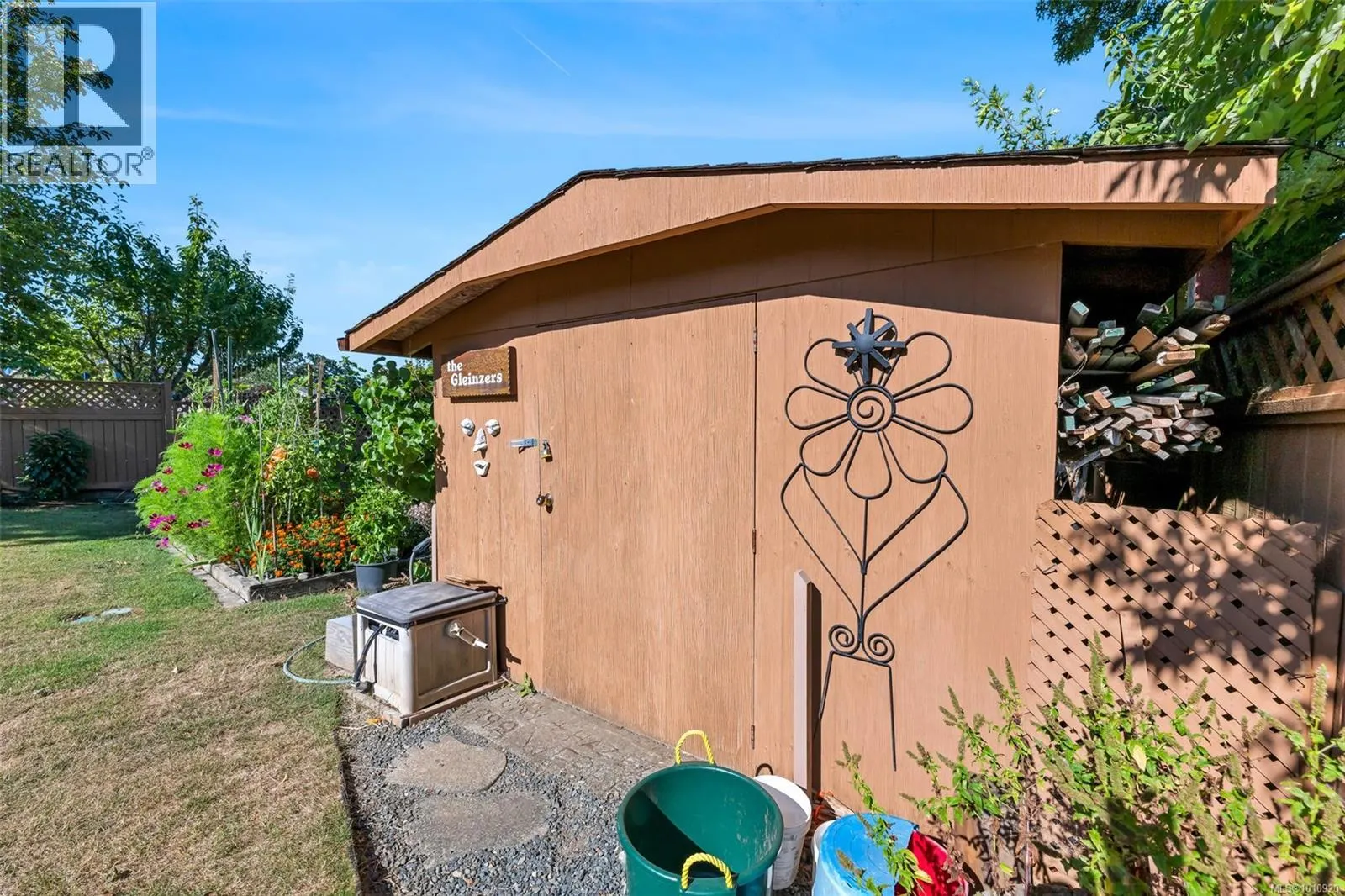 6100 Denali Dr