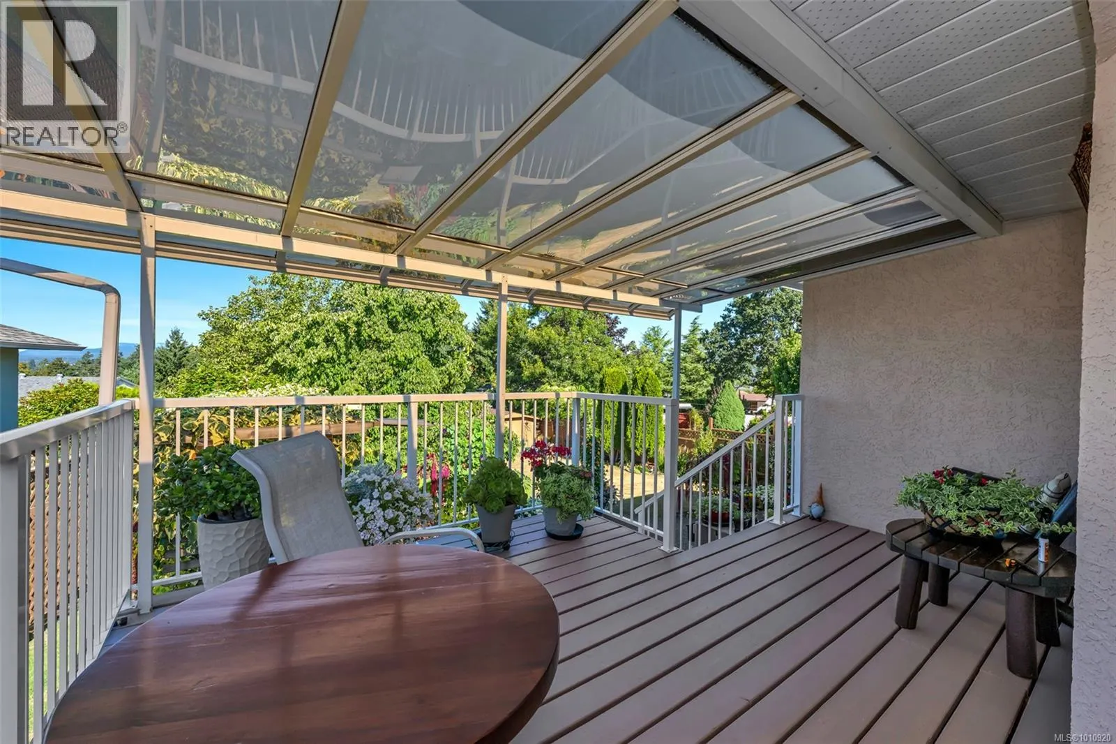 6100 Denali Dr