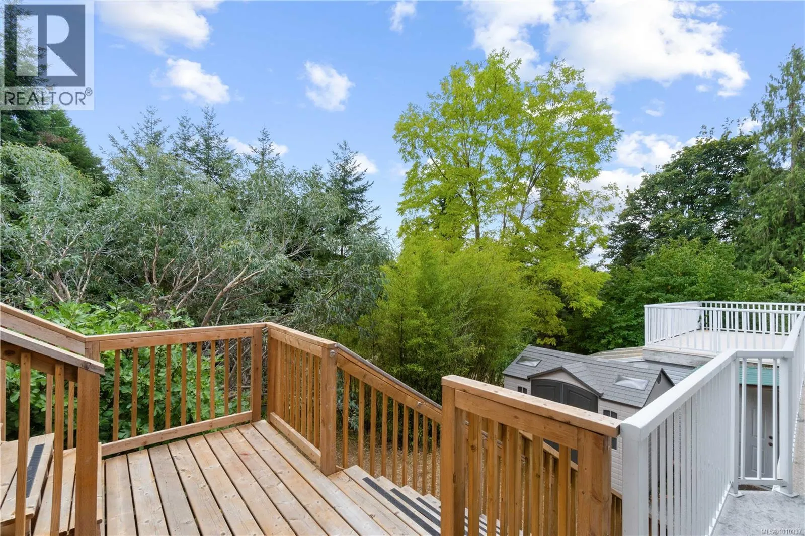 2100 Cinnabar Dr