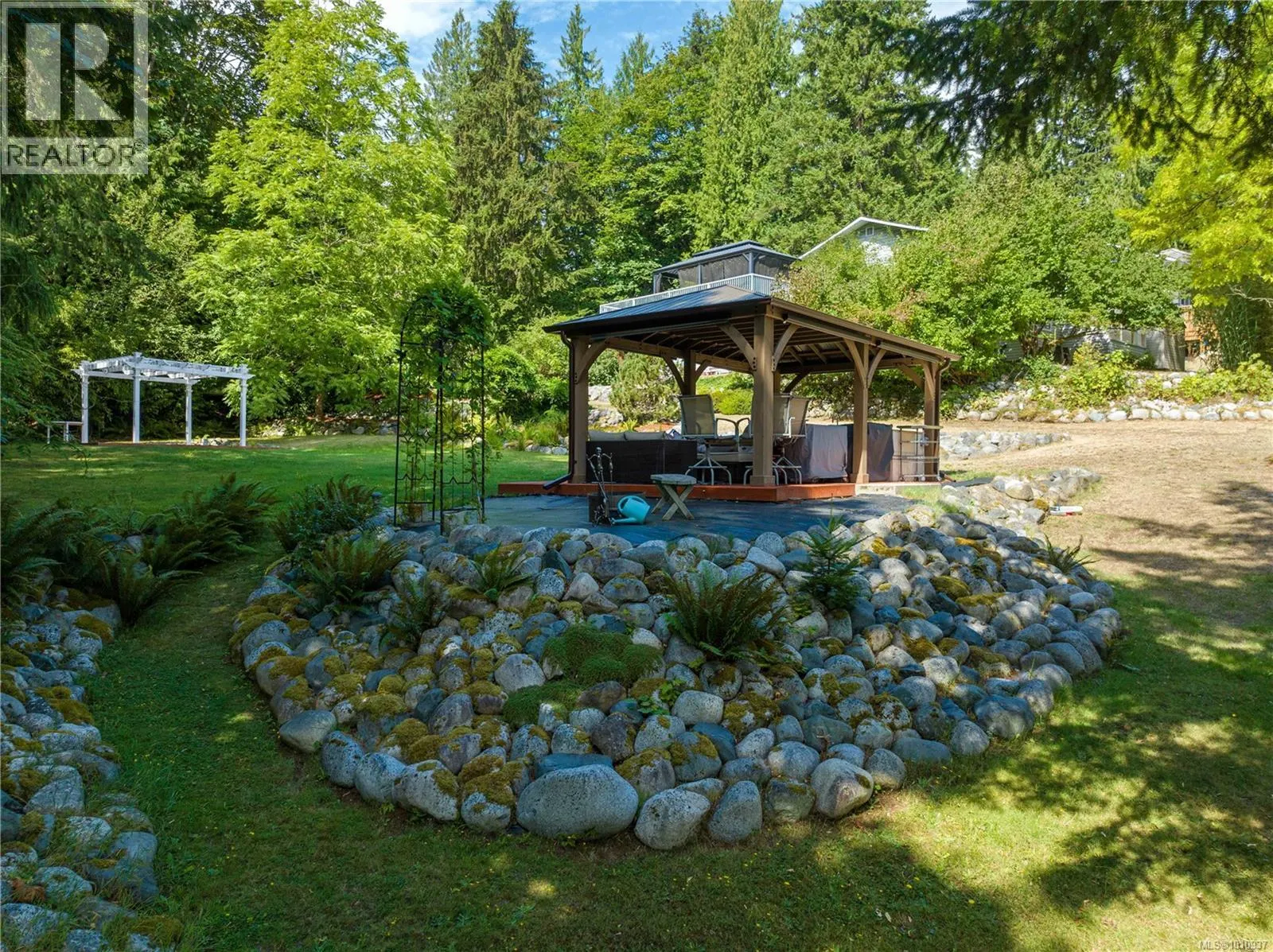 2100 Cinnabar Dr