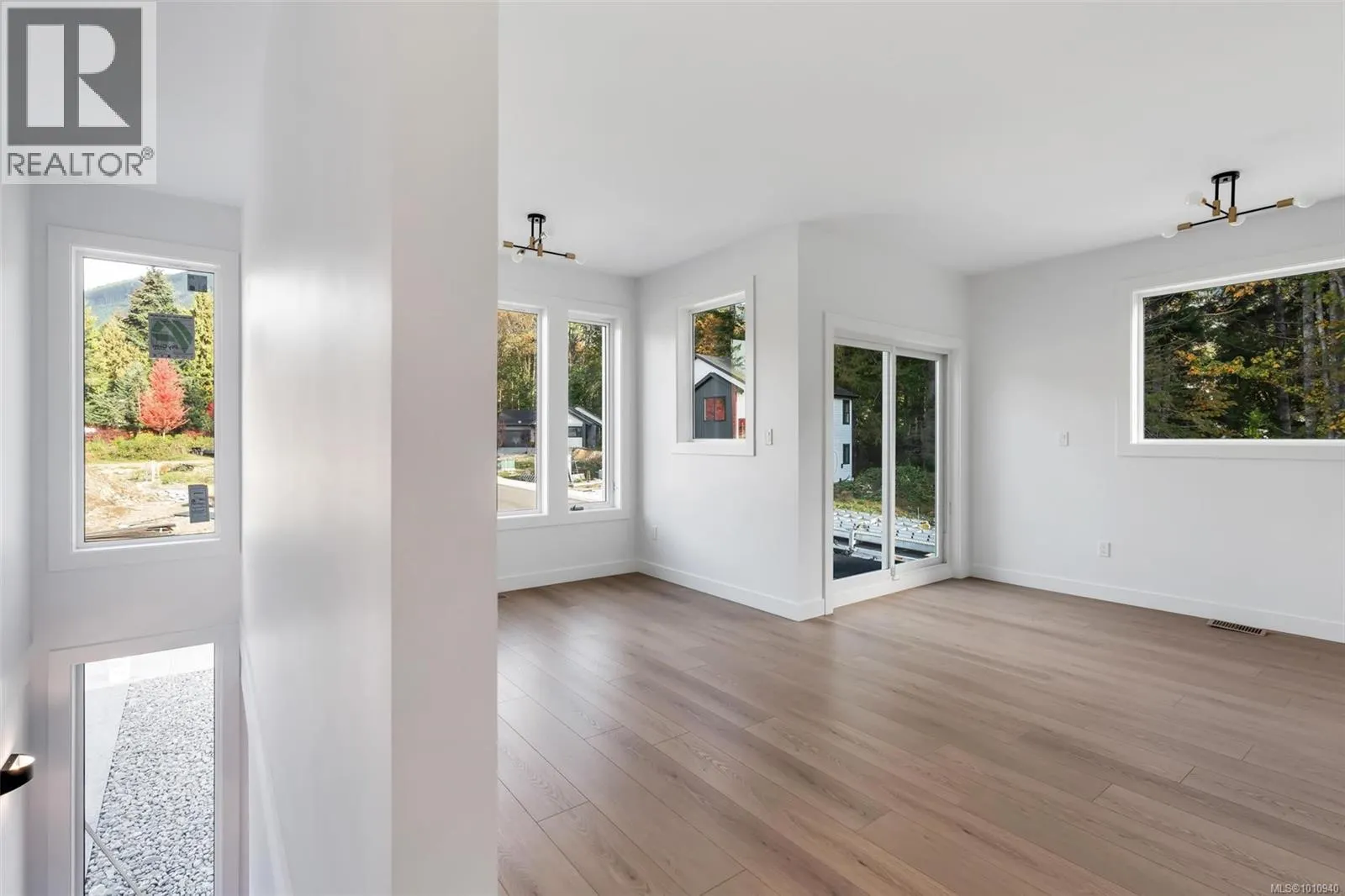 108 Plante Cres