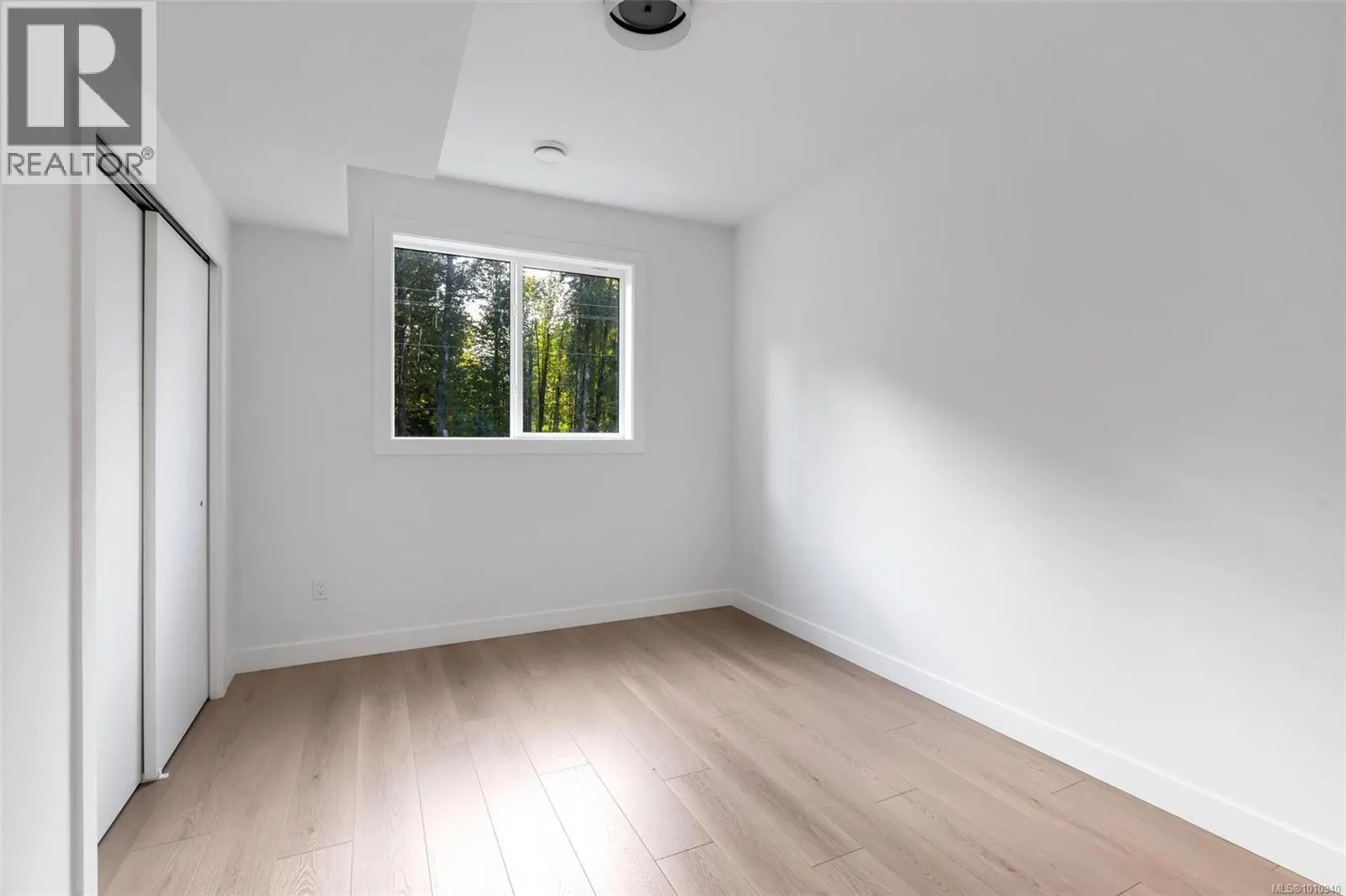 108 Plante Cres