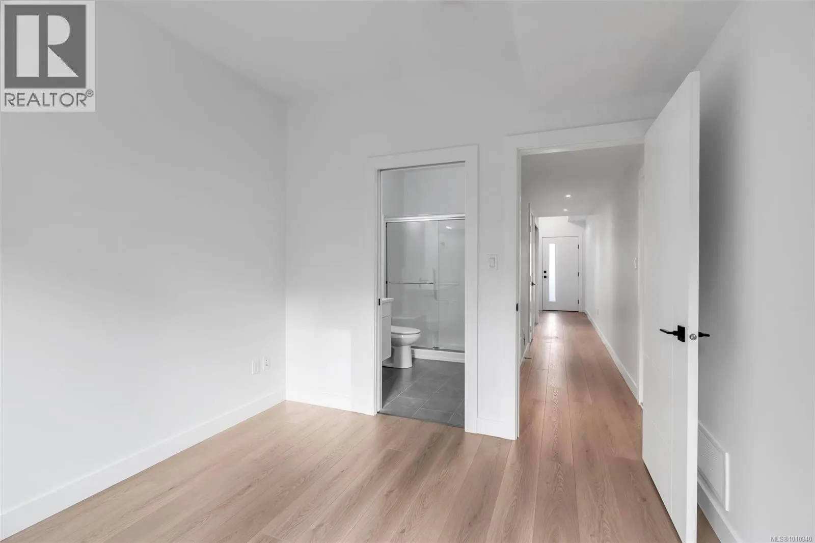 108 Plante Cres
