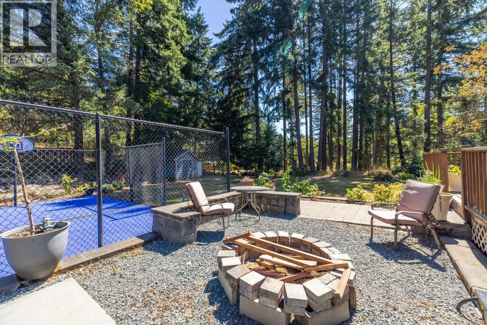 1725 Millstream Rd