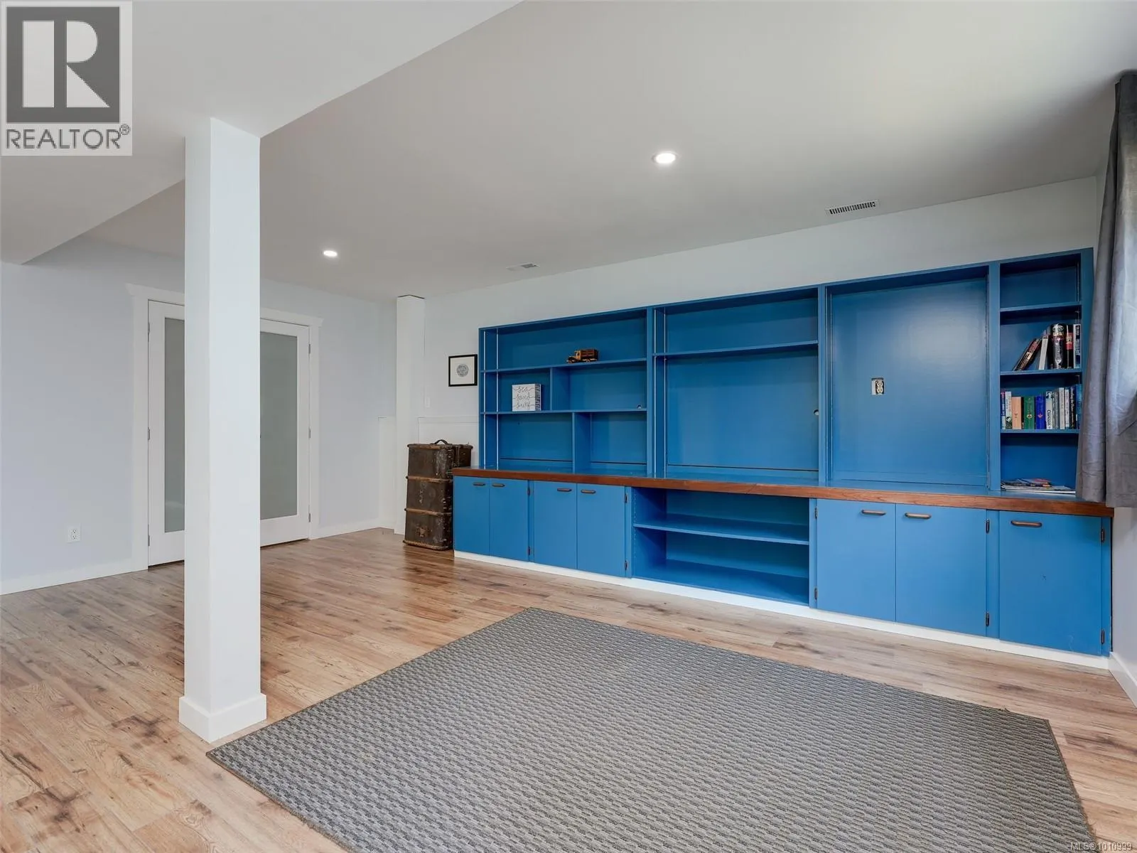 510 Voutrait Rd