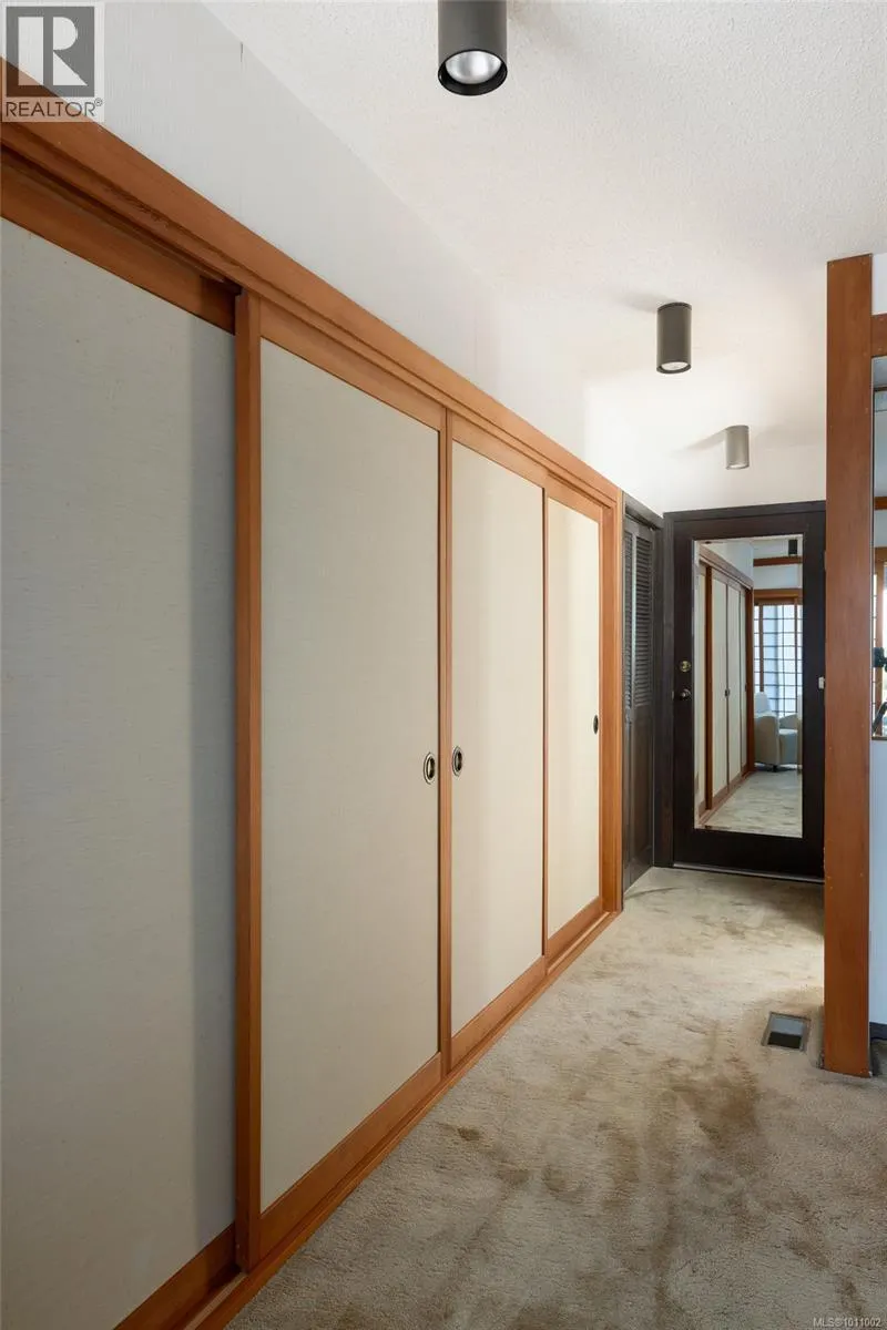 1709 Shearwater Terr