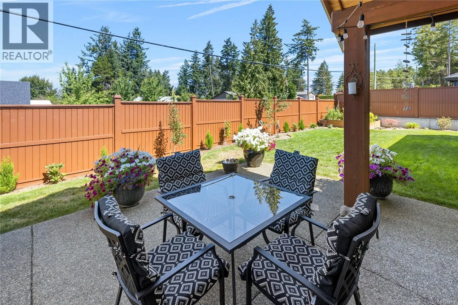 1004 Brookfield Cres