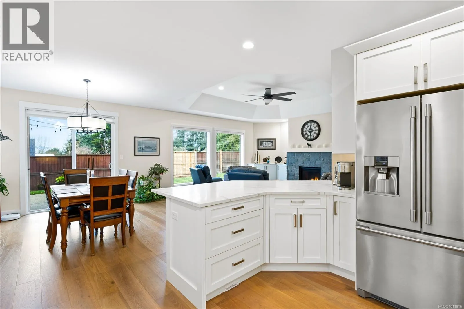 1004 Brookfield Cres