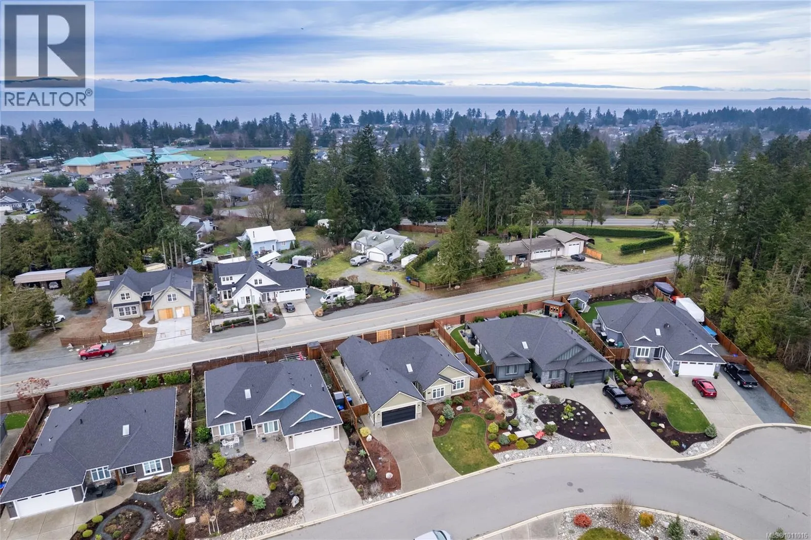1004 Brookfield Cres