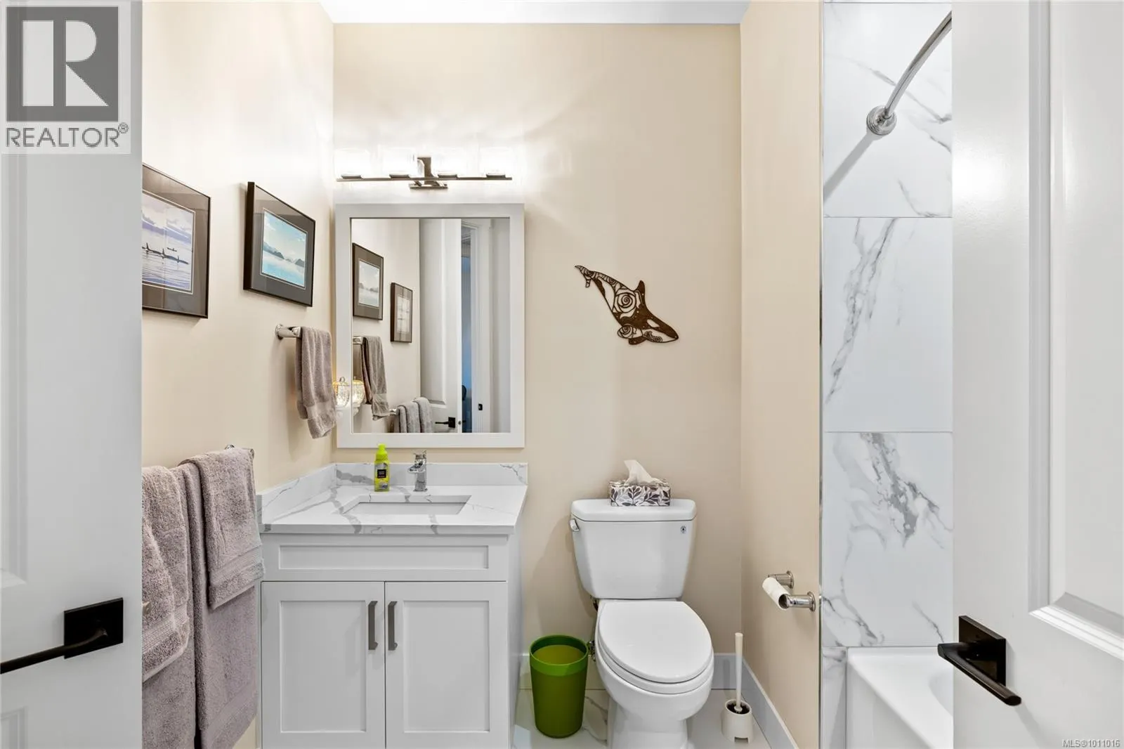 1004 Brookfield Cres