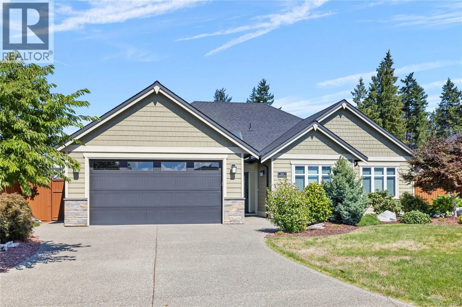 1004 Brookfield Cres
