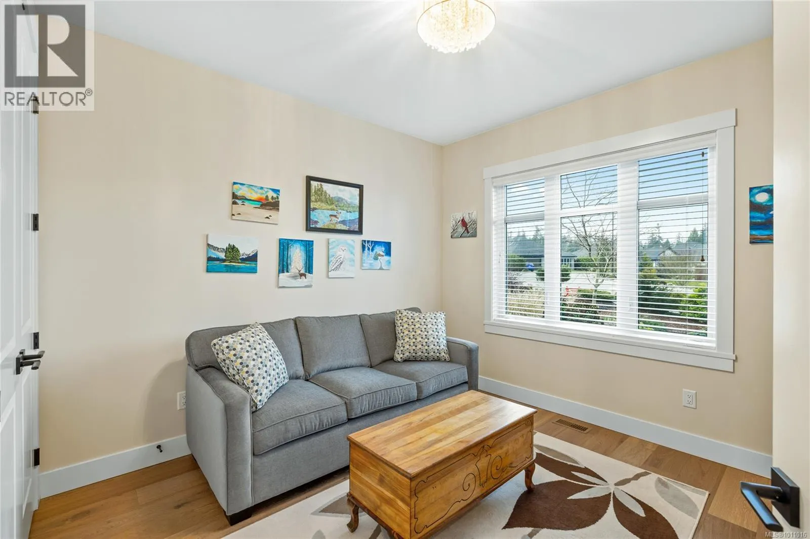 1004 Brookfield Cres