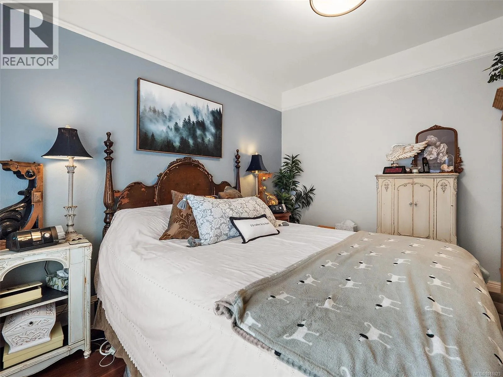 1215 Vista Hts