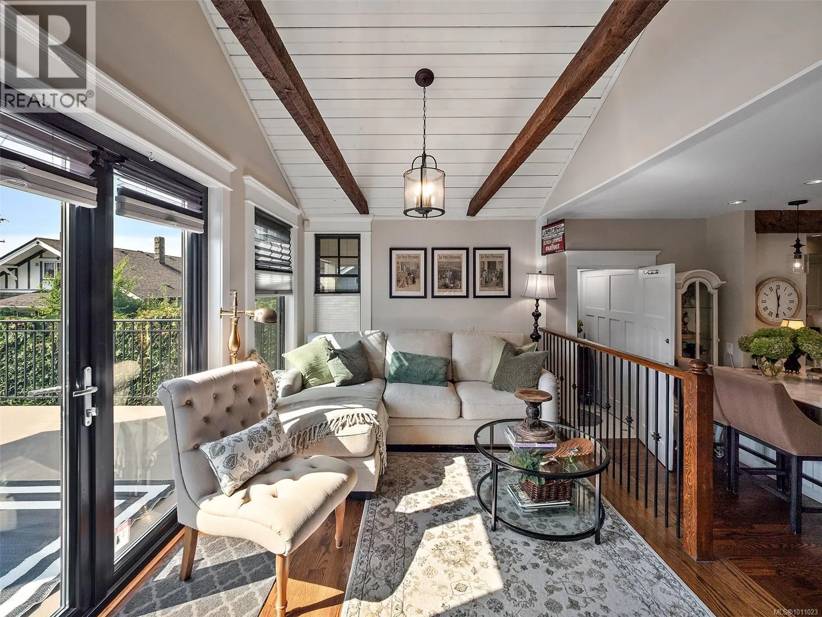 1215 Vista Hts