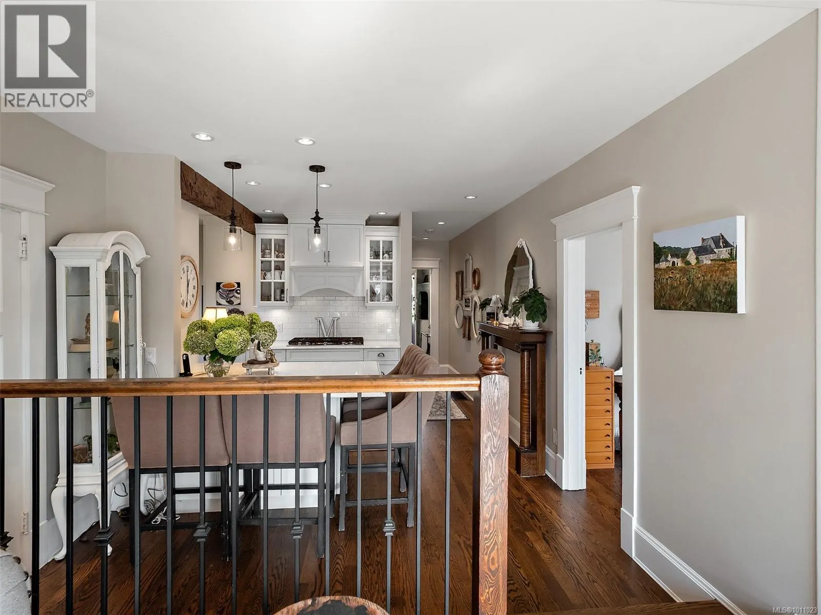 1215 Vista Hts