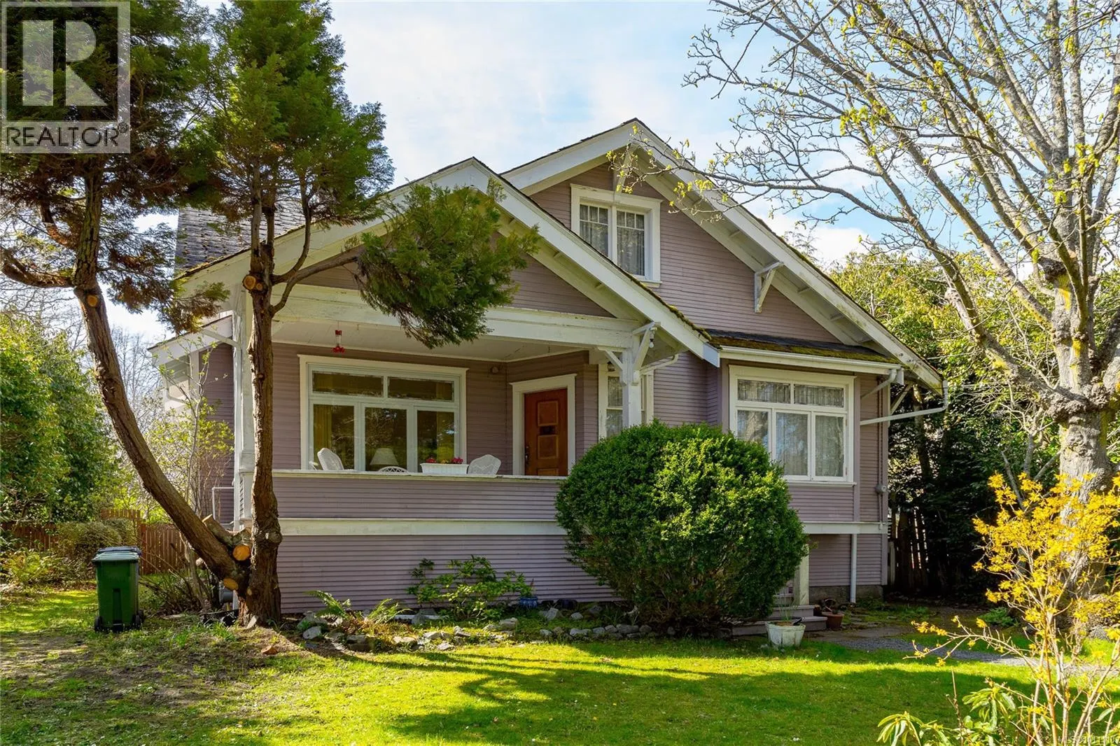 1070 St. David St
