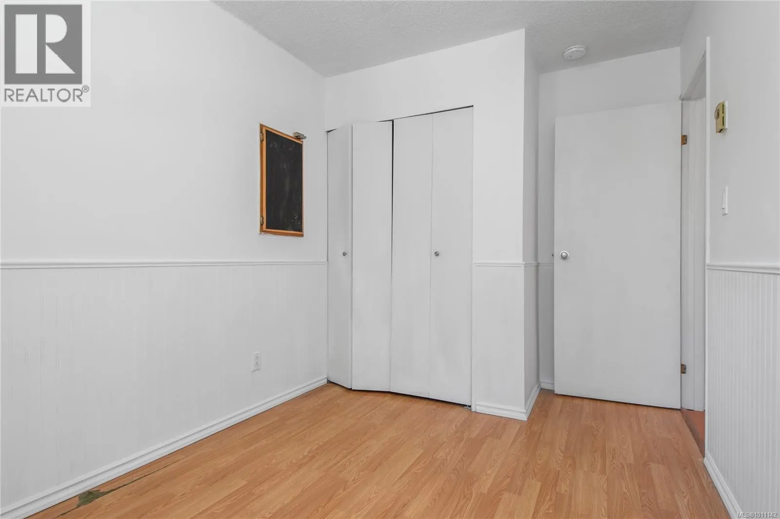 3610 Dakota Dr