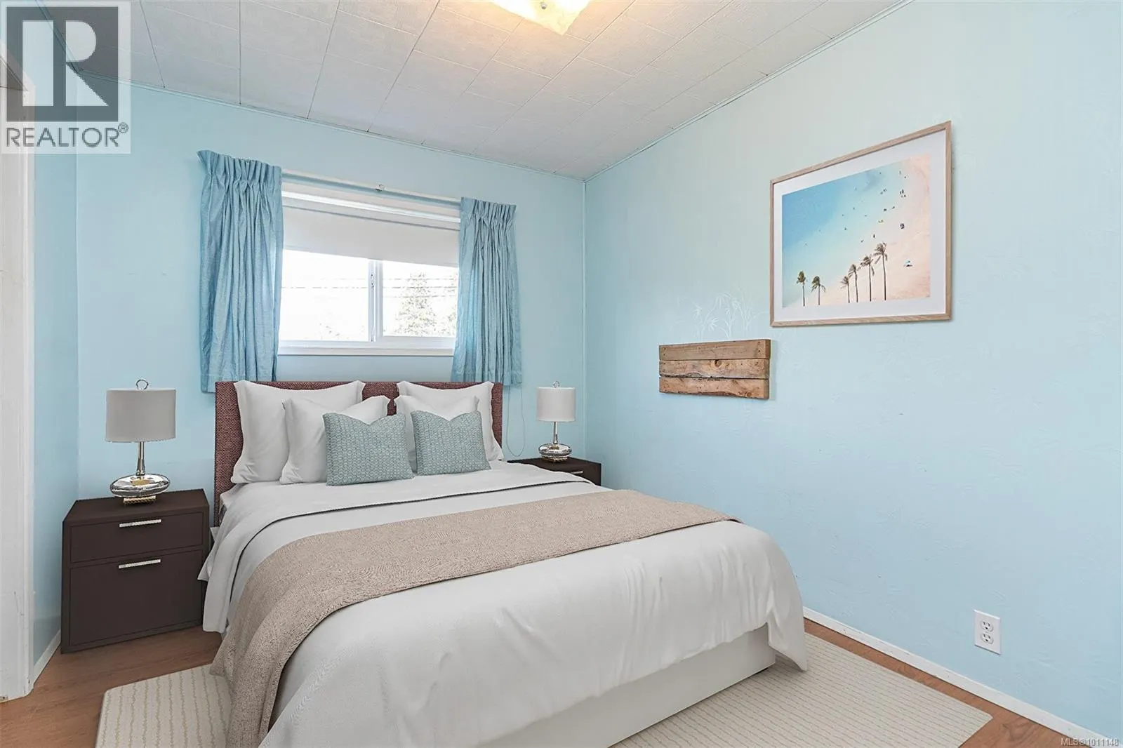 402 Symonds St