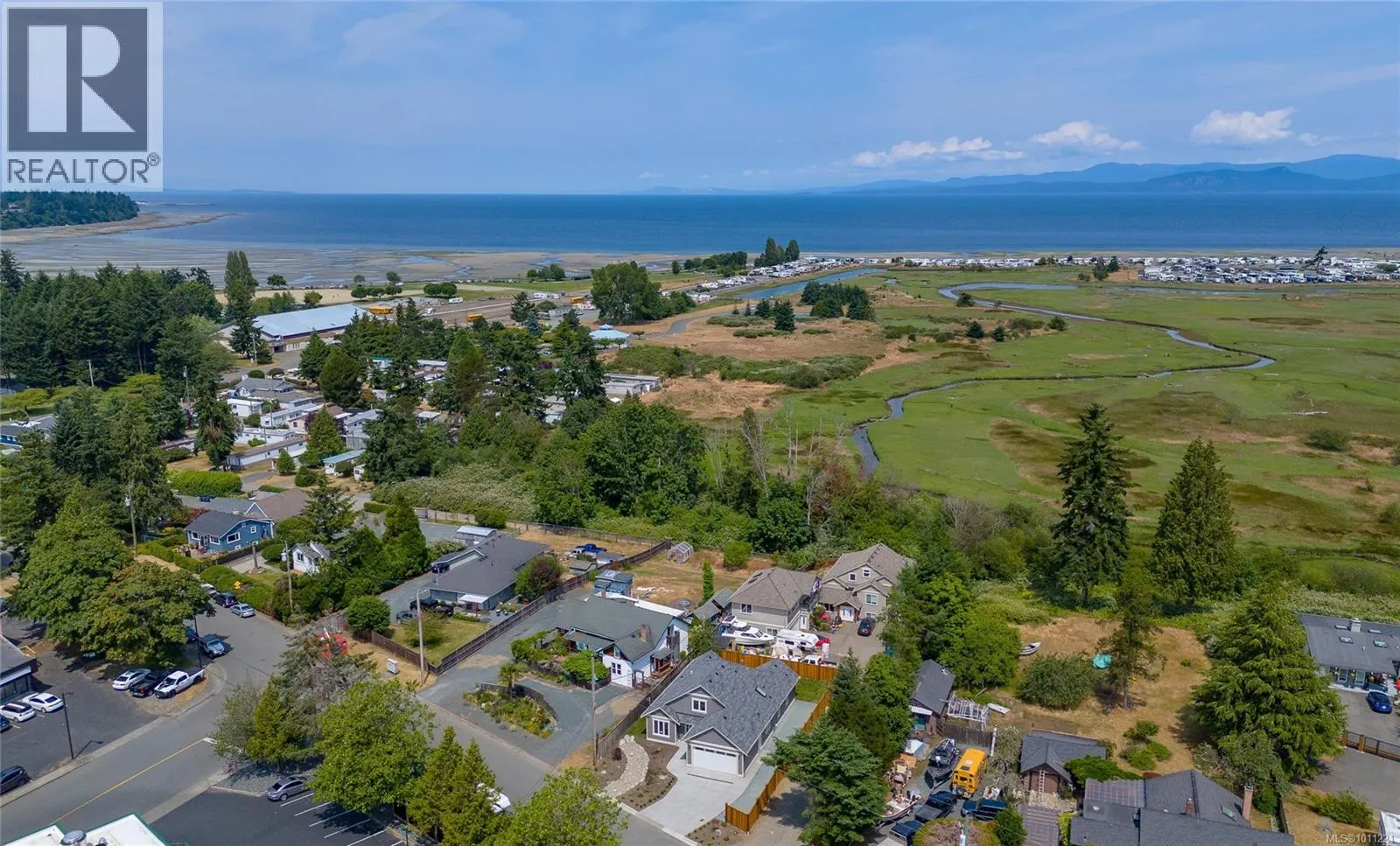 317 Pioneer Cres