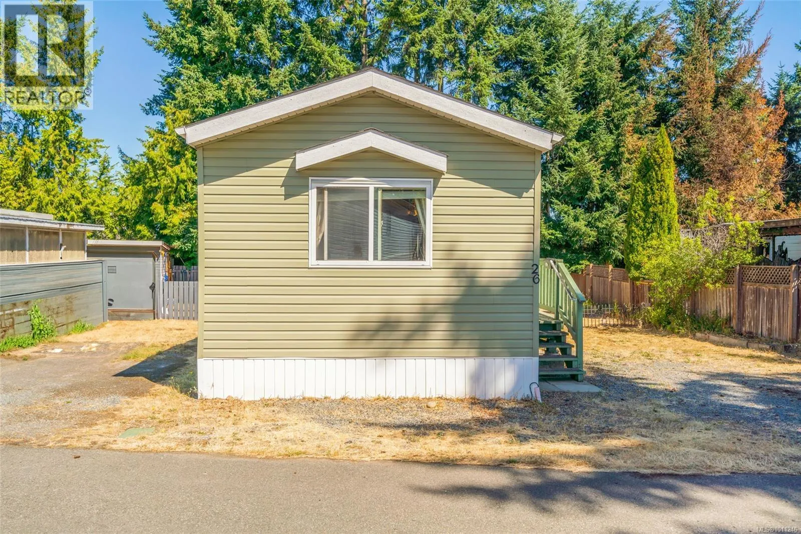 26 6820 Parklands Pl