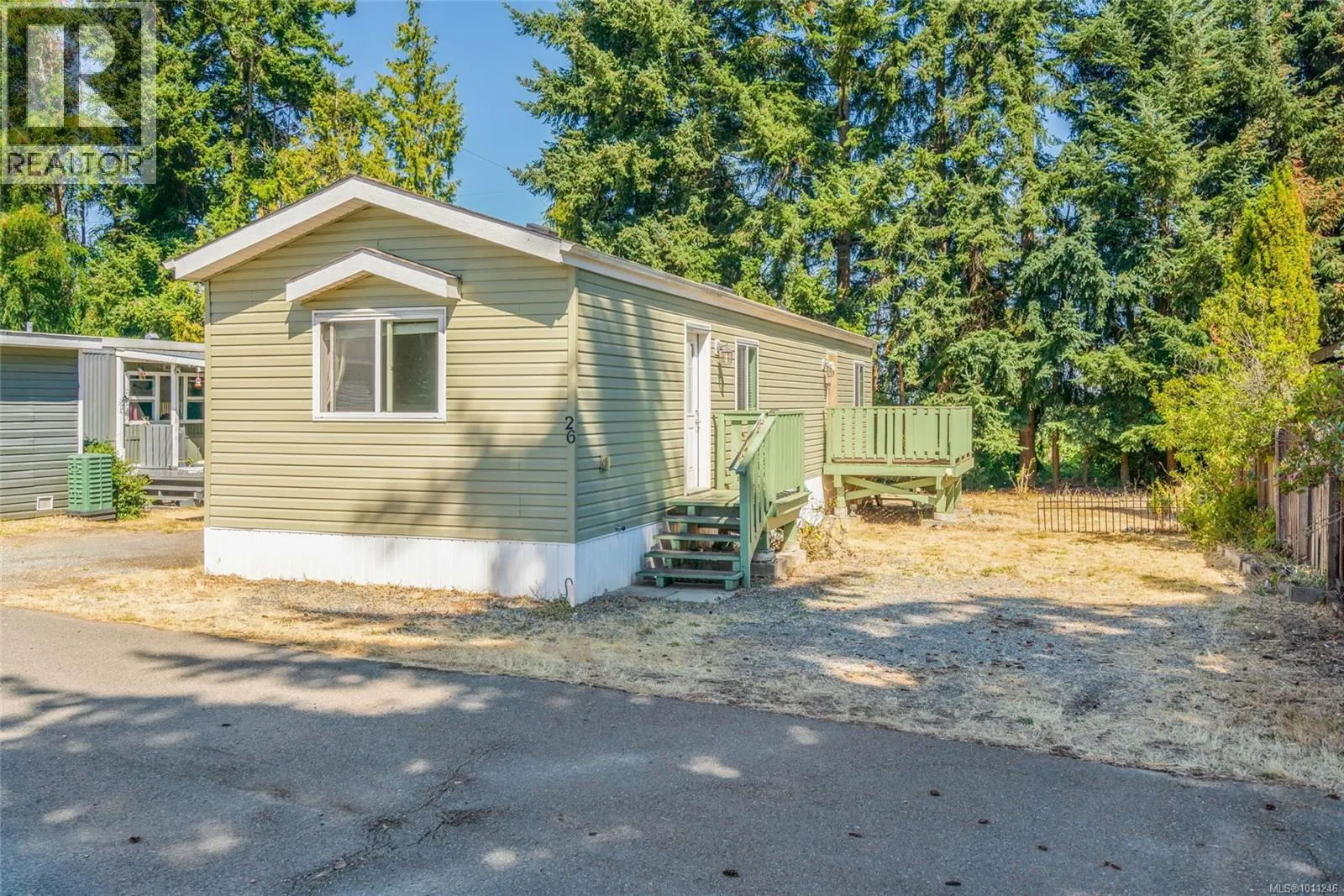 26 6820 Parklands Pl