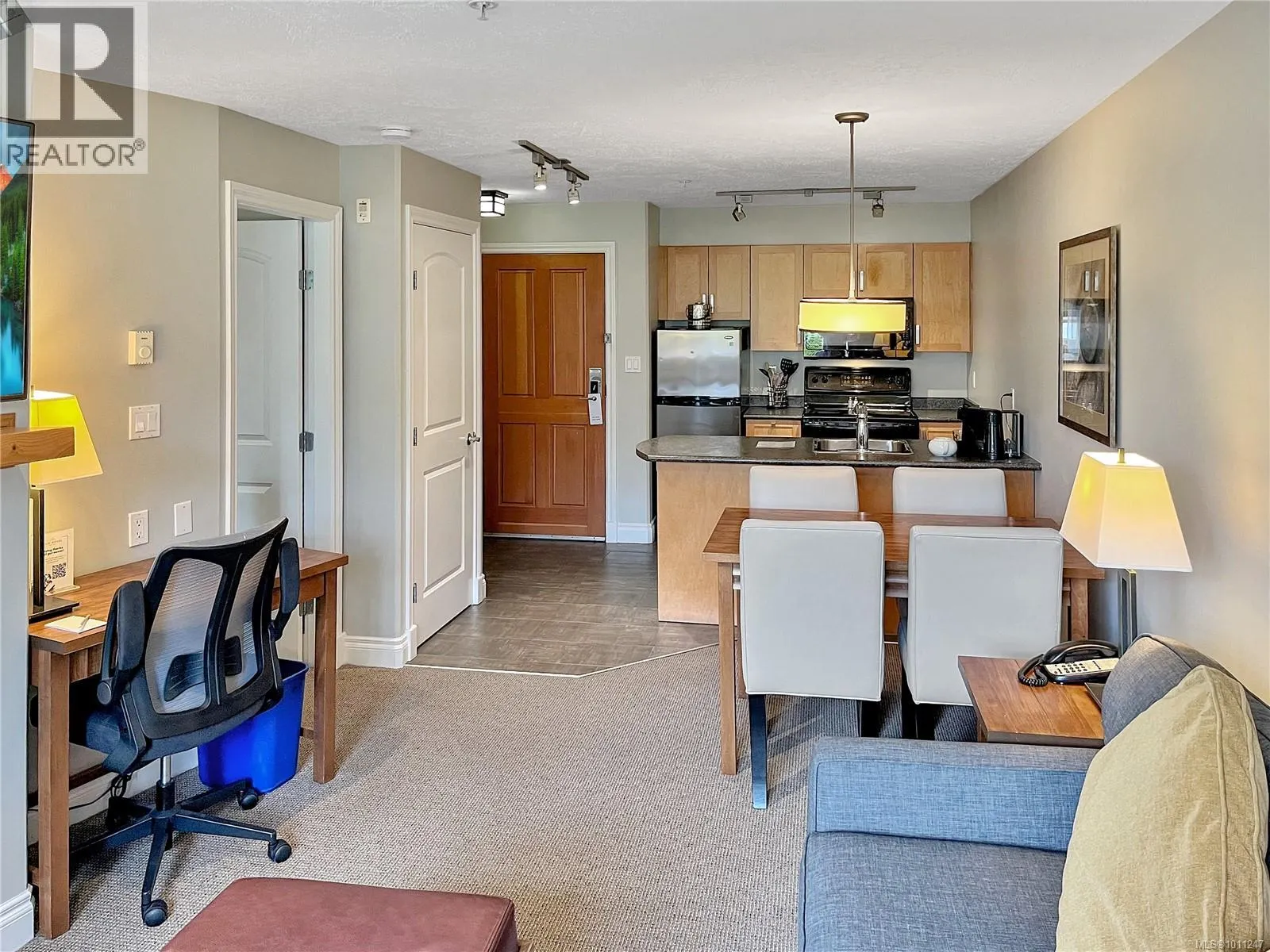 108A 1800 Riverside Lane
