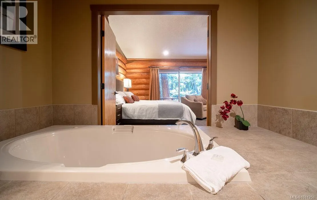 562 1155 Resort Dr