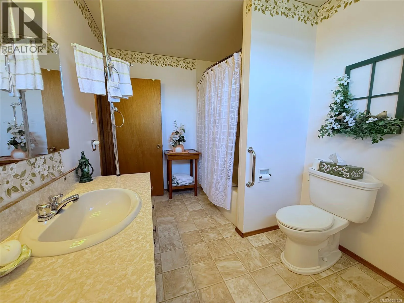 84 Ridgeview Pl